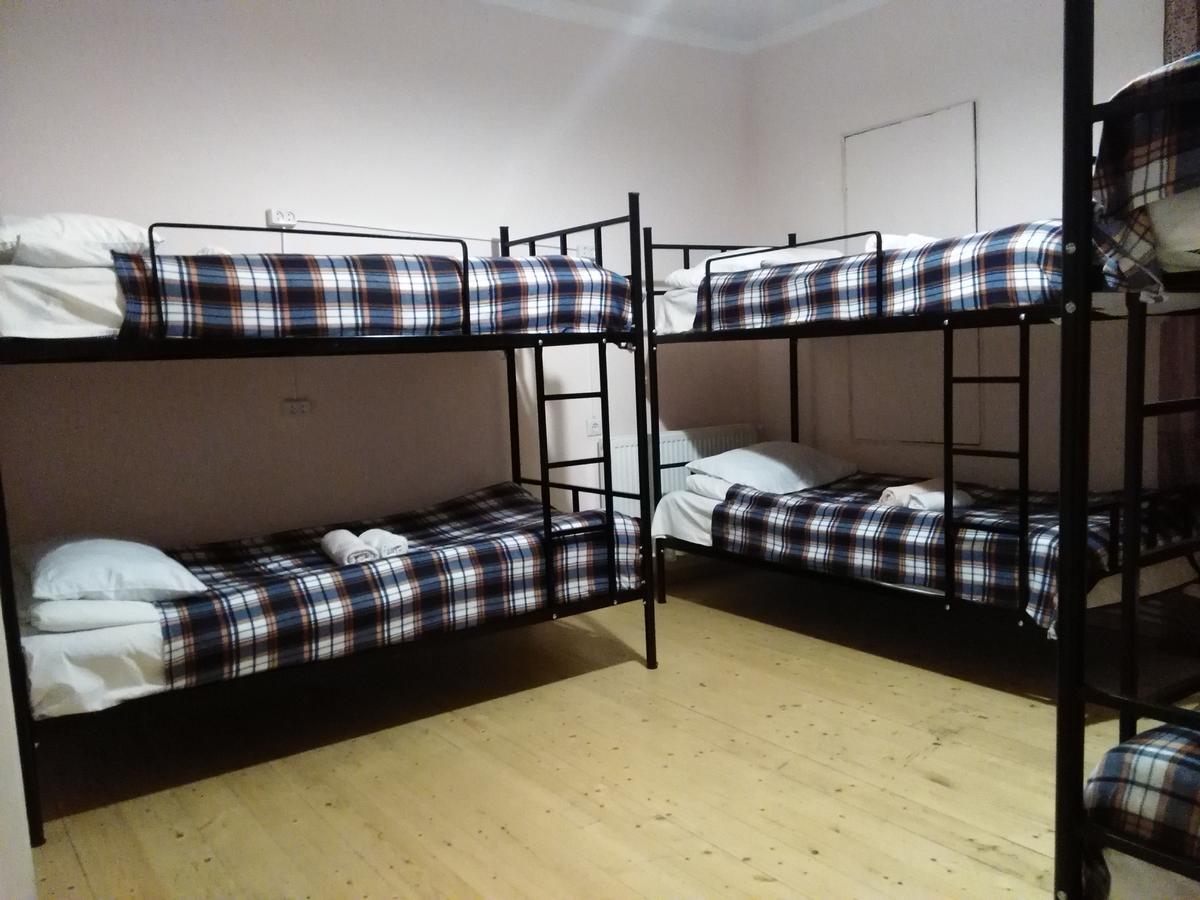 Hostel Nino Tbilisi ภายนอก รูปภาพ